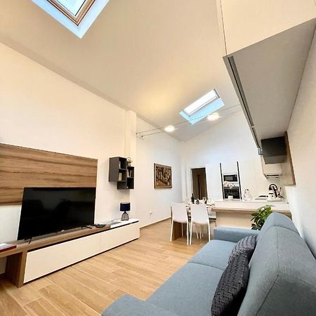 Home Viale Trento 16 กาญารี ภายนอก รูปภาพ