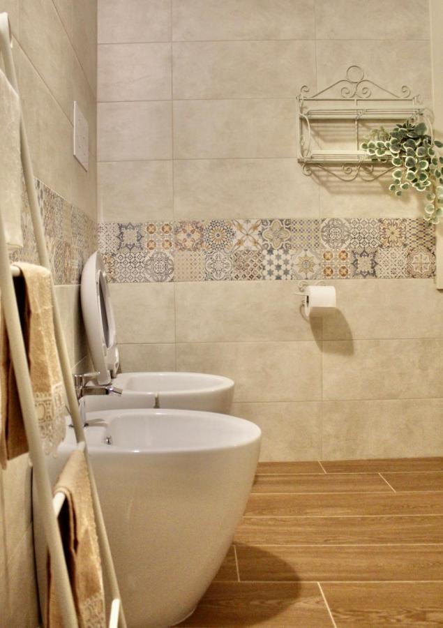 Home Viale Trento 16 กาญารี ภายนอก รูปภาพ