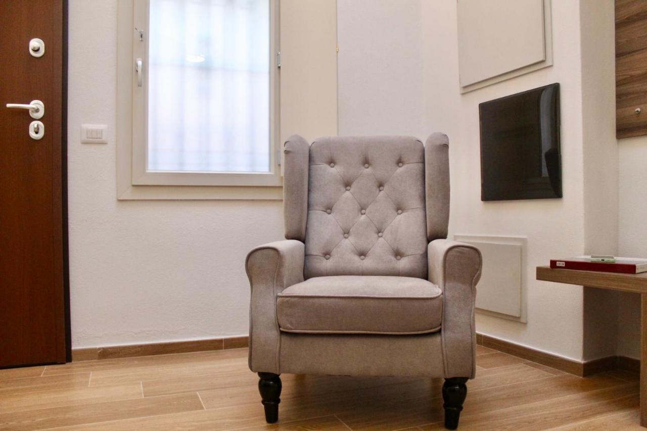 Home Viale Trento 16 กาญารี ภายนอก รูปภาพ
