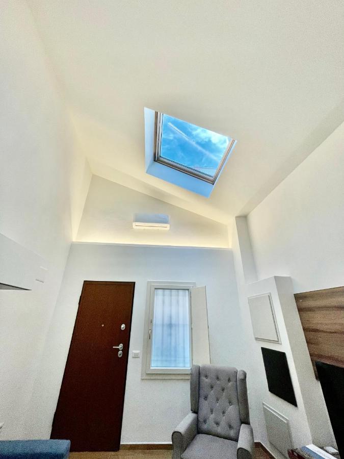 Home Viale Trento 16 กาญารี ภายนอก รูปภาพ