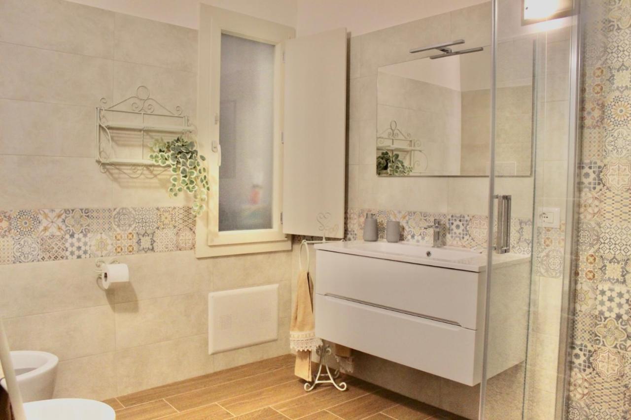 Home Viale Trento 16 กาญารี ภายนอก รูปภาพ