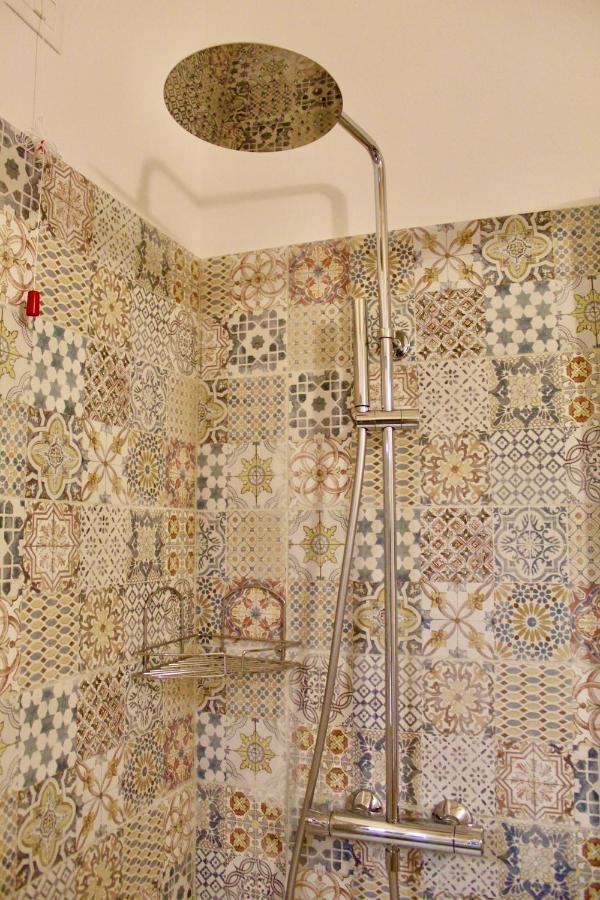 Home Viale Trento 16 กาญารี ภายนอก รูปภาพ