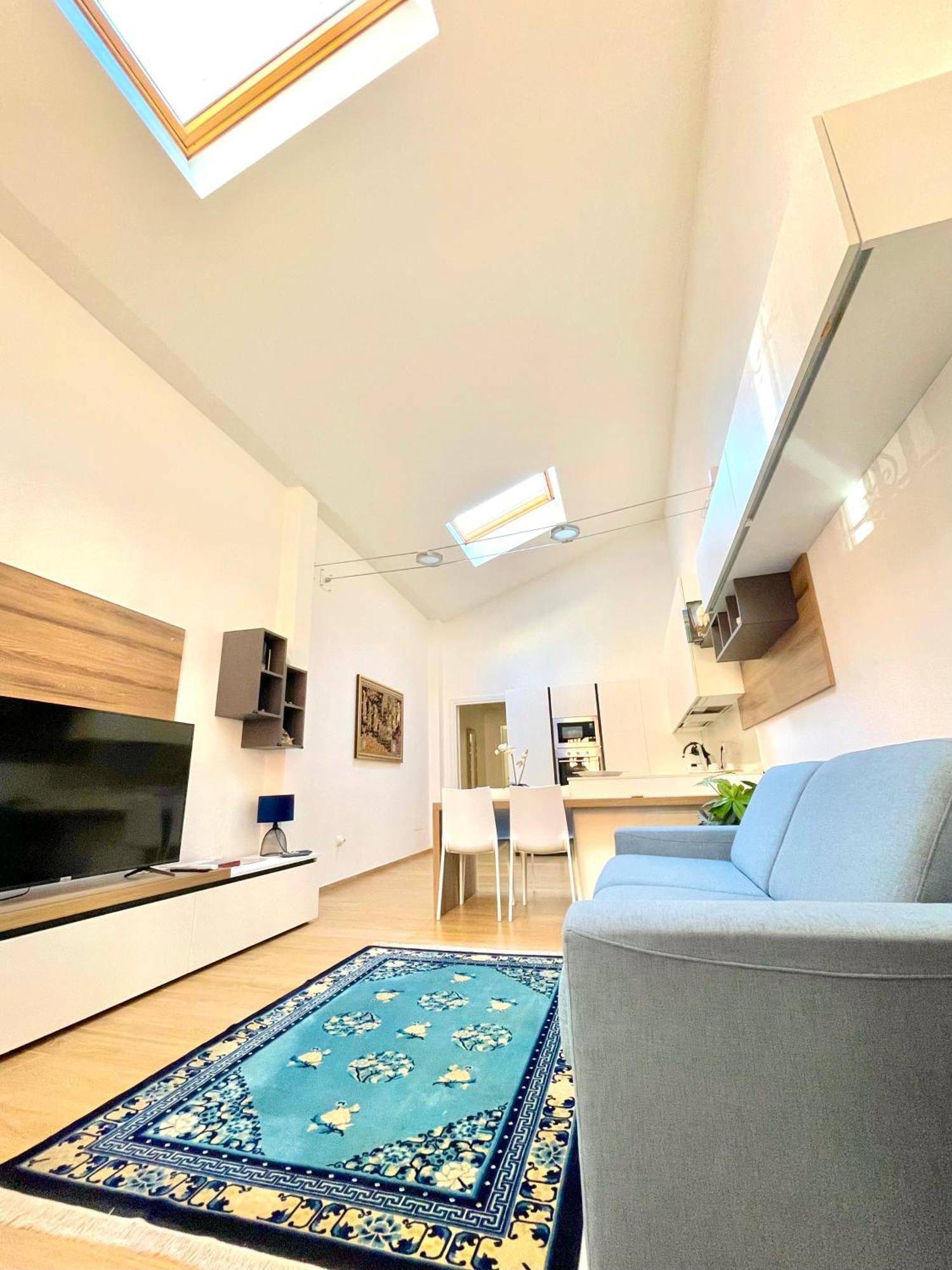 Home Viale Trento 16 กาญารี ภายนอก รูปภาพ